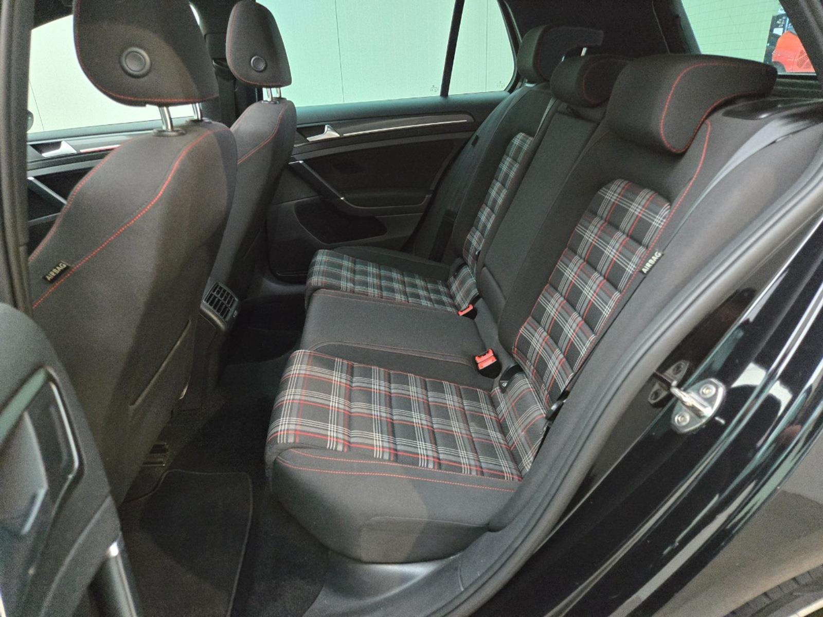 Volkswagen Golf 2.0 TSI GTI Performance | 2017 | 177,871 km | Automatic | K602NZ | NAP: No rating