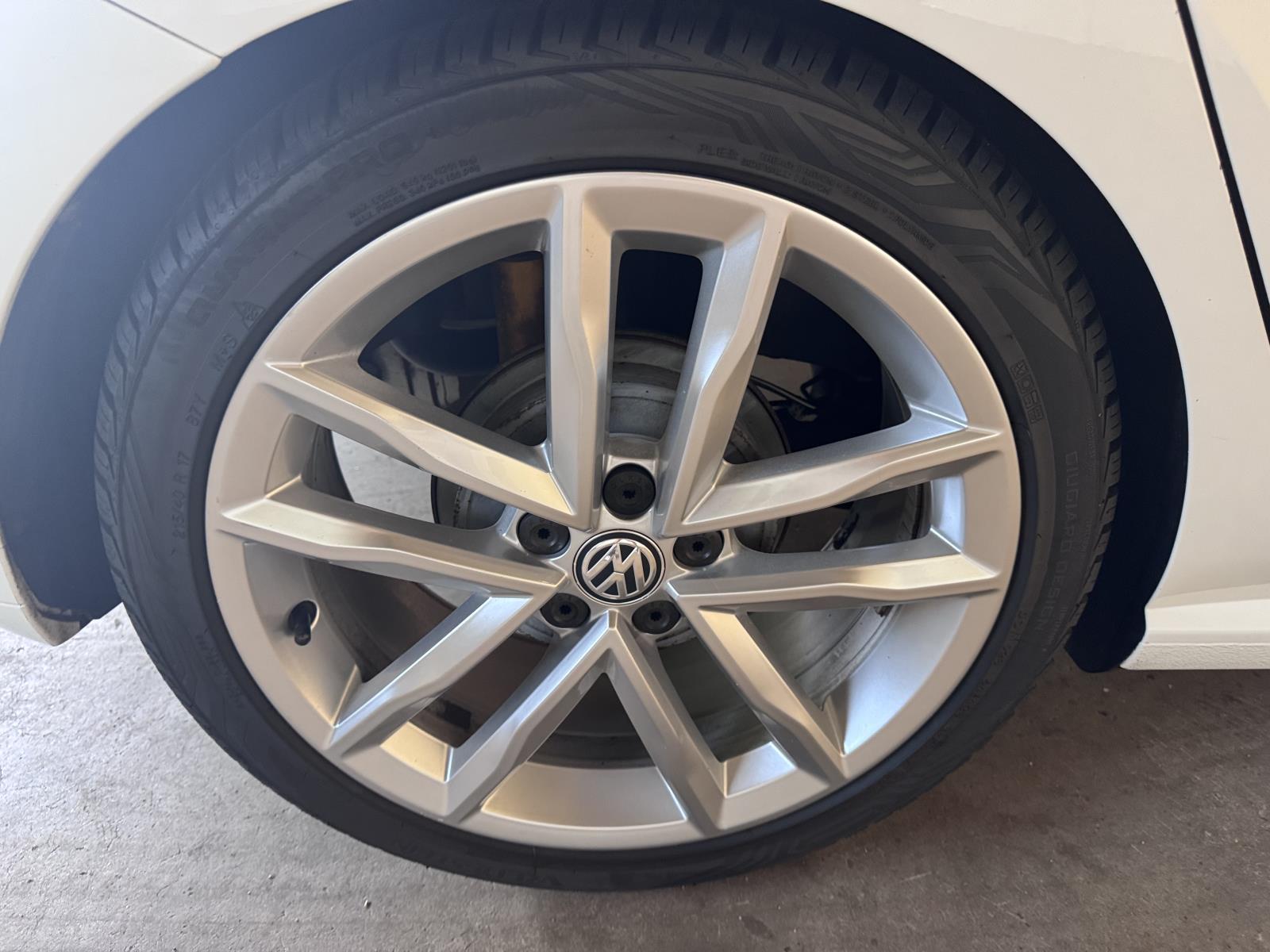 Volkswagen | Polo | 1.0 Comfortline Connected Series | 2016 | 154,355 km | TK672F | No rating