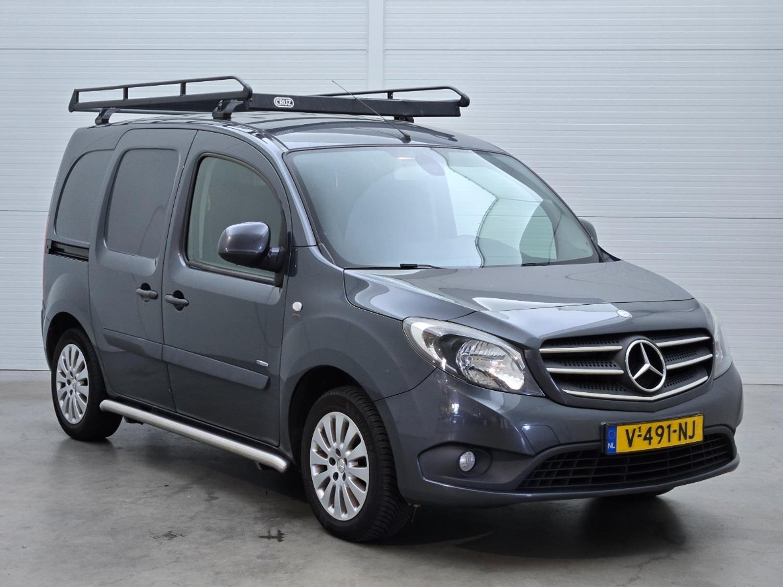 Mercedes-Benz Citan 111 CDI BlueEFFICIENCY | 2018 | 264.608 km | V491NJ | NAP: Logisch