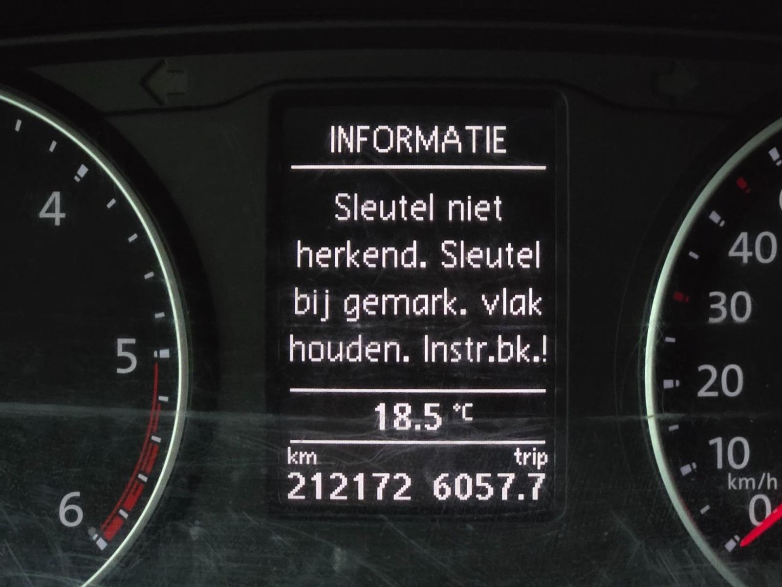 Volkswagen Transporter 2.0 TDI L1H1 Highline | 2019 | 212,172 km | Automatic | VDB63Z | NAP: Makes sense