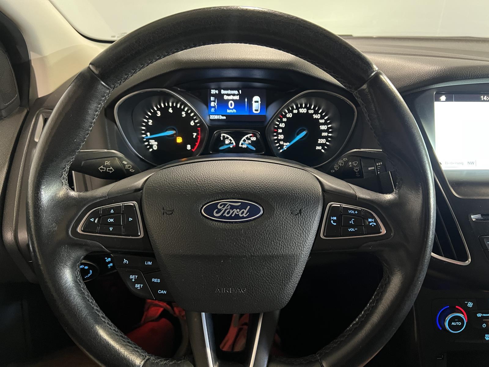 Ford | Focus Wagon | 1.0 Titanium | 2017 | 223,613 km | NR558X | Logical