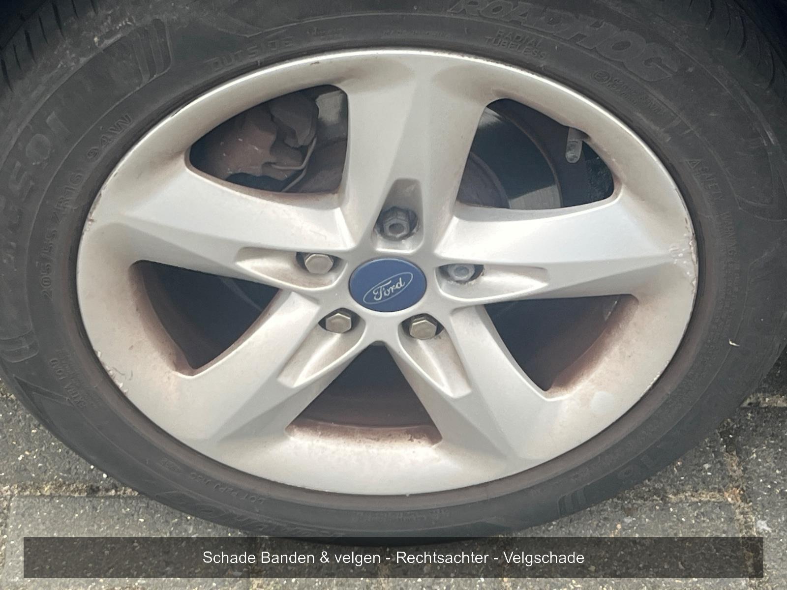 Ford Focus Wagon 1.6 Comfort Stationwagen | 2011 | 217.342 km | 98RDG6 | NAP: Logisch