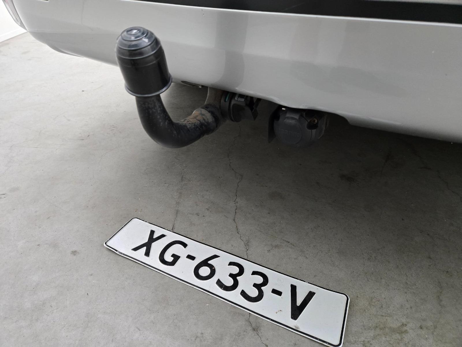 Mitsubishi Outlander 2.4 PHEV Pure | 2019 | 143,793 km | Automatic | XG633V | NAP: Reasonable