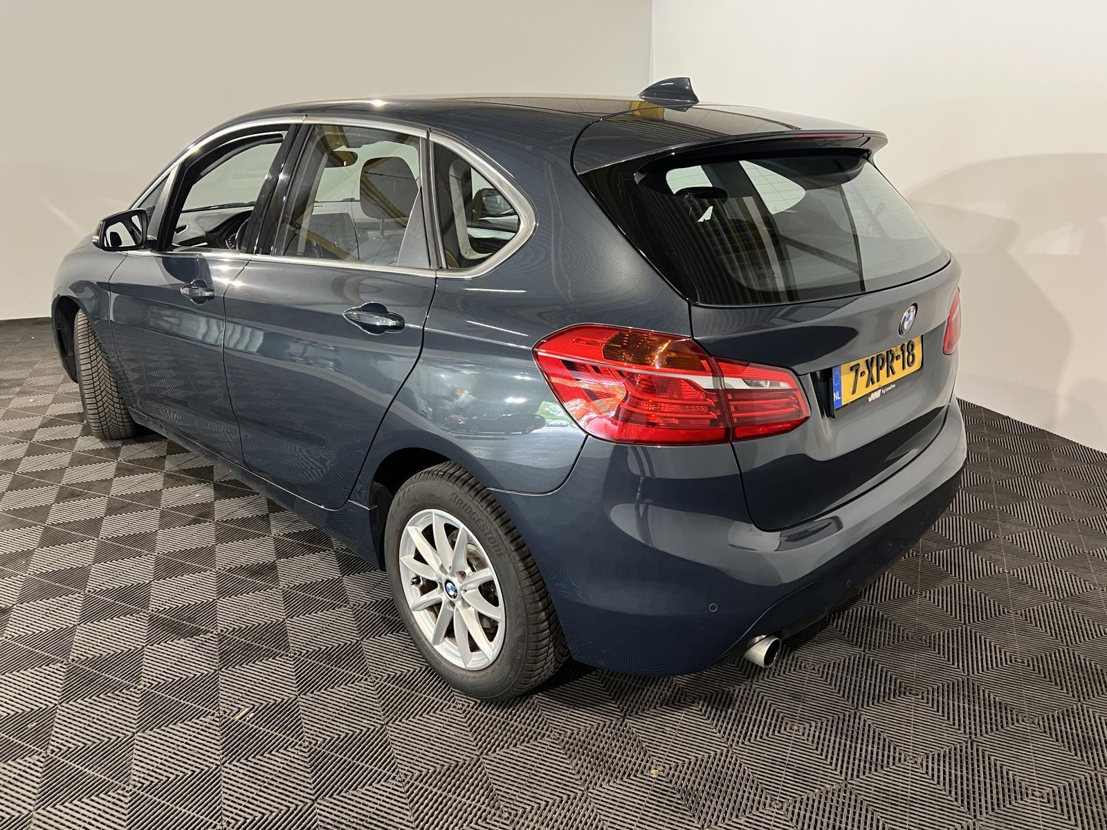 BMW | 2-serie Active Tourer | 218d Executive | 2014 | 294.116 km | 7XPR18 | Logisch