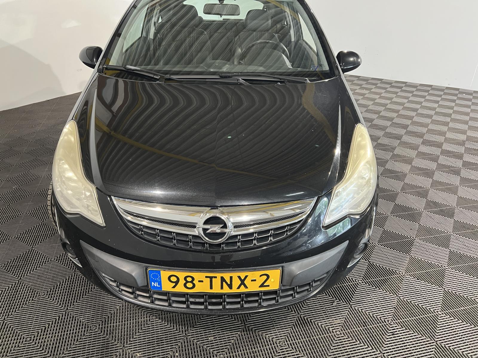 Opel | Corsa | 1.3 CDTi EcoFlex S/S Anniversary Edition | 2012 | 201.988 km | 98TNX2 | Logisch