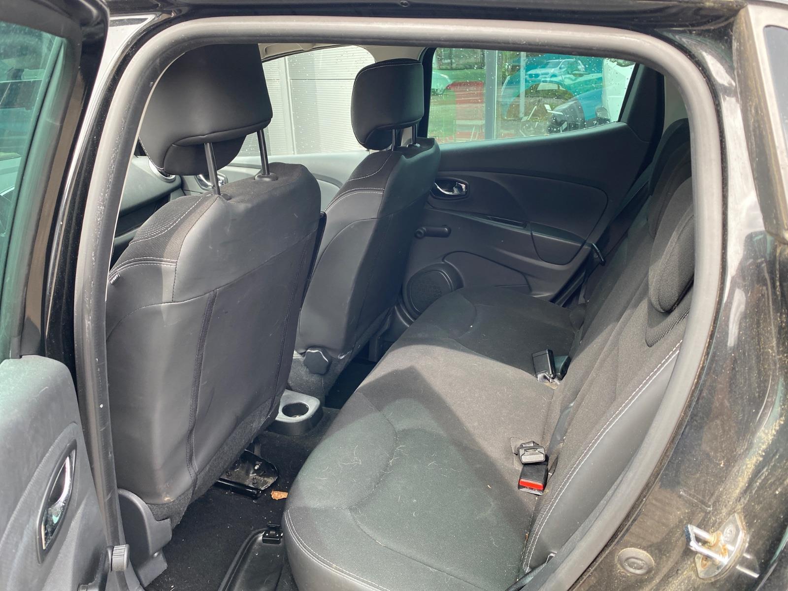 Renault Clio 1.5 dCi ECO Night&Day | 2014 | 185.226 km | 6XZS35 | NAP: Onlogisch