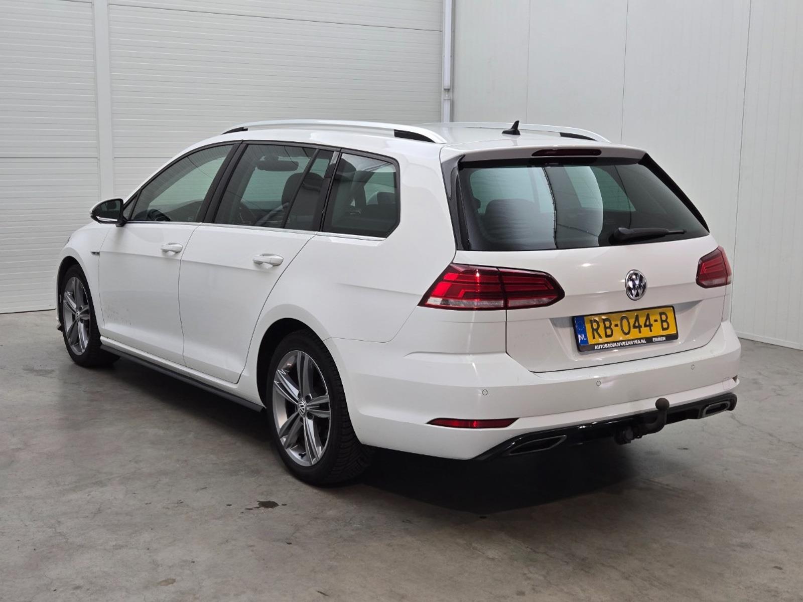 Volkswagen Golf Variant 1.6 TDI Highline Business R | 2017 | 217,602 km | RB044B | NAP: Logical