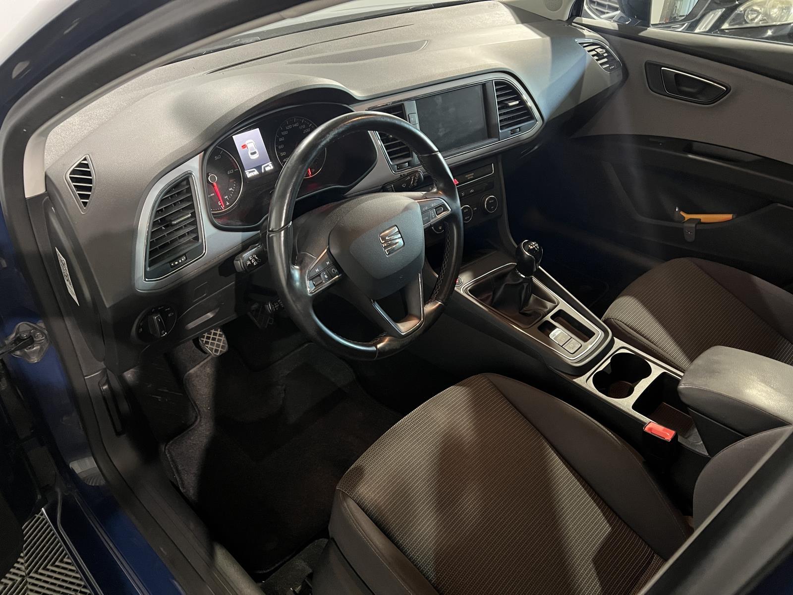 Seat | Leon | 1.6 TDI Style Business Intense | 2018 | 207,610 km | RZ491G | Logical