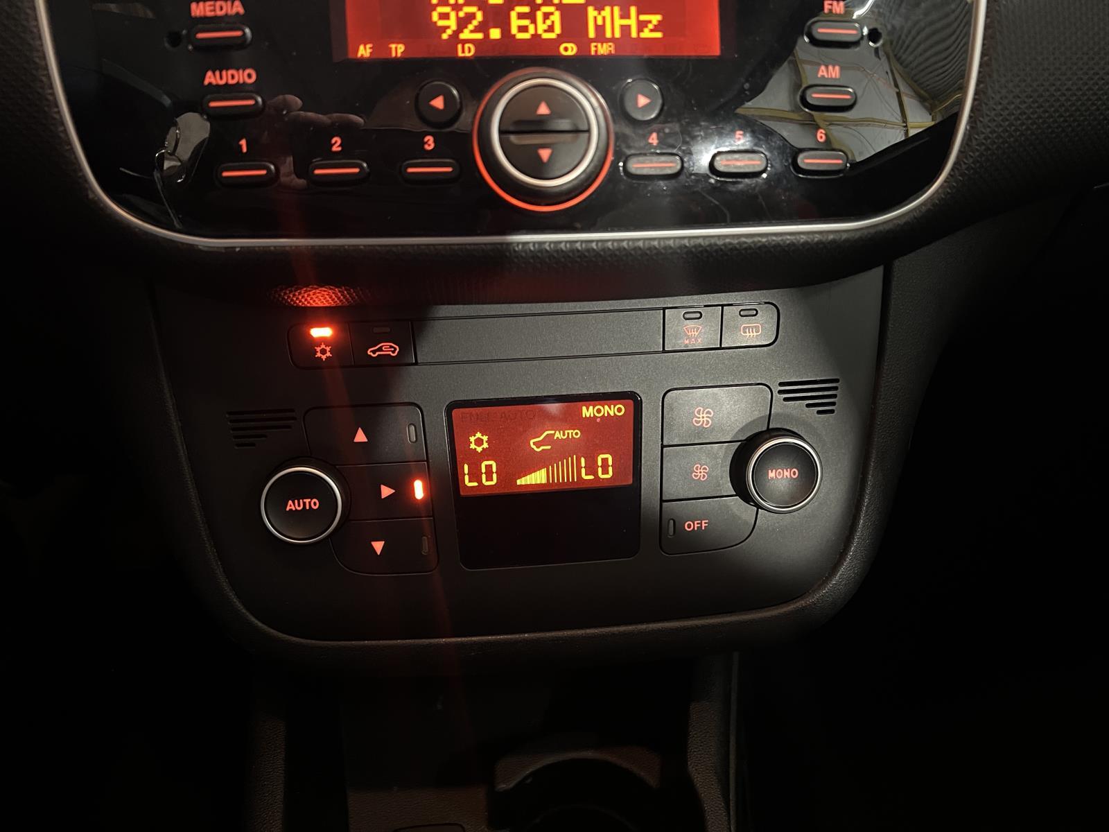 Fiat | Fiat Punto | 1.3 M-Jet Easy | 2012 | 184,492 km | 00XFJ8 | Logical