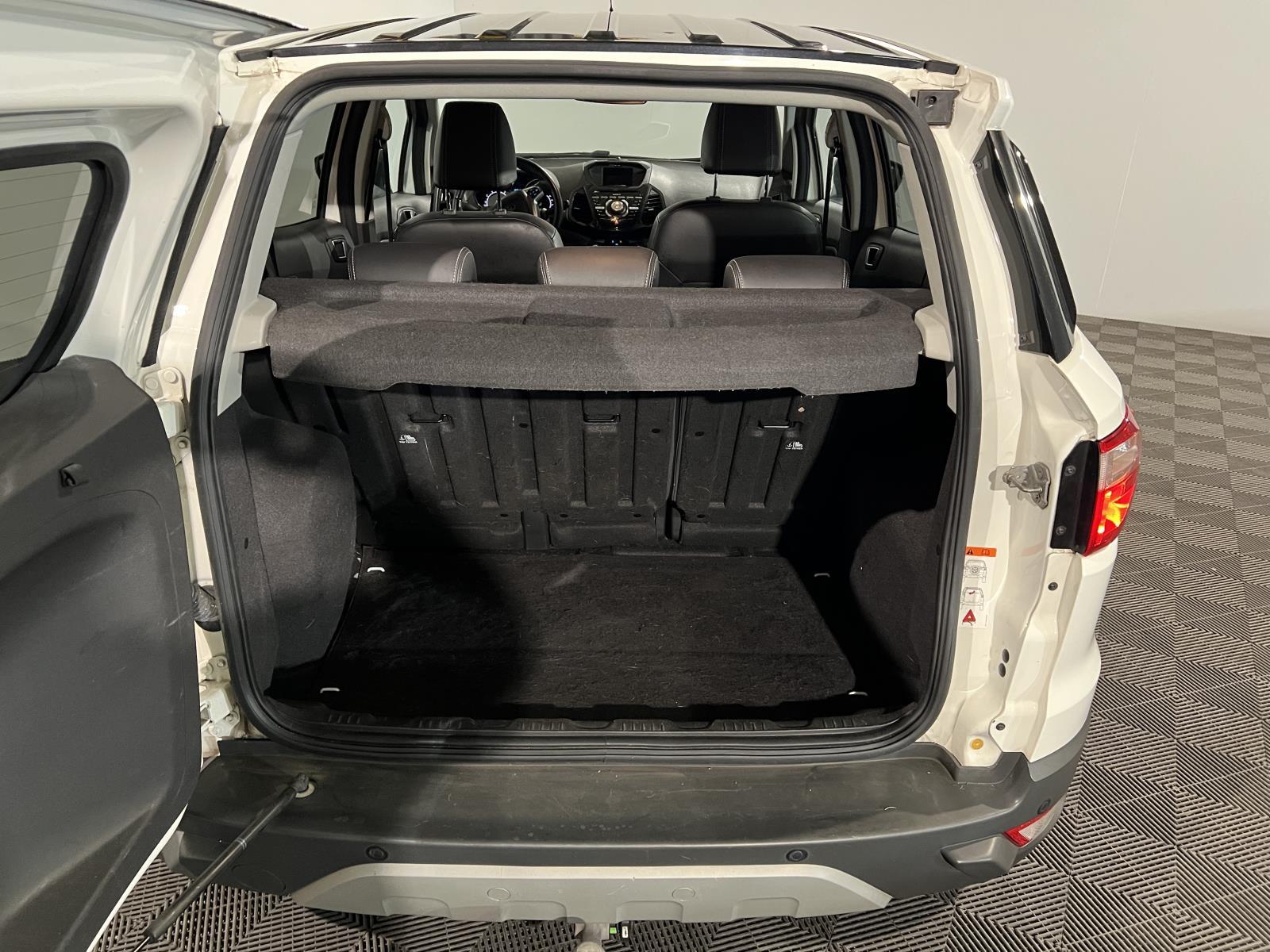 Ford | EcoSport | 1.0 EcoBoost Titanium S | 2018 | 192.943 km | RN912J | Logisch