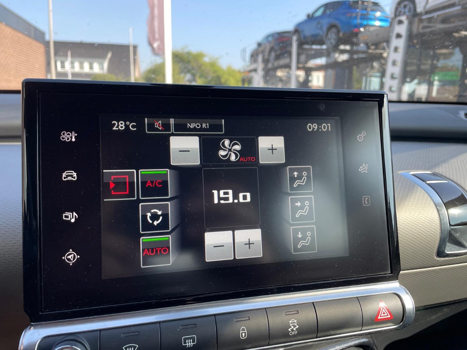 Citroën C4 Cactus 1.2 PureTech Shine | 2017 | 91,843 km | PV598Z | NAP: Logical