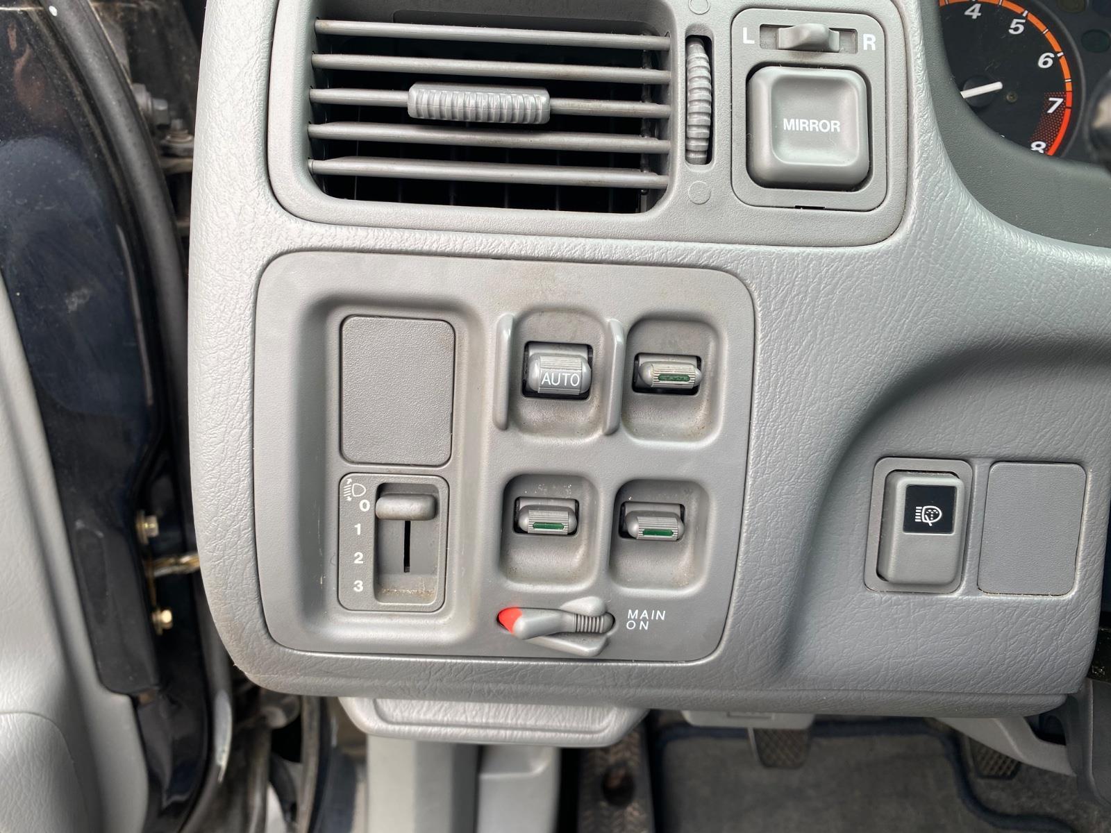 Honda CR-V 2.0i-16V ES | 2001 | 170,976 km | 13HTPN | NAP: Logical