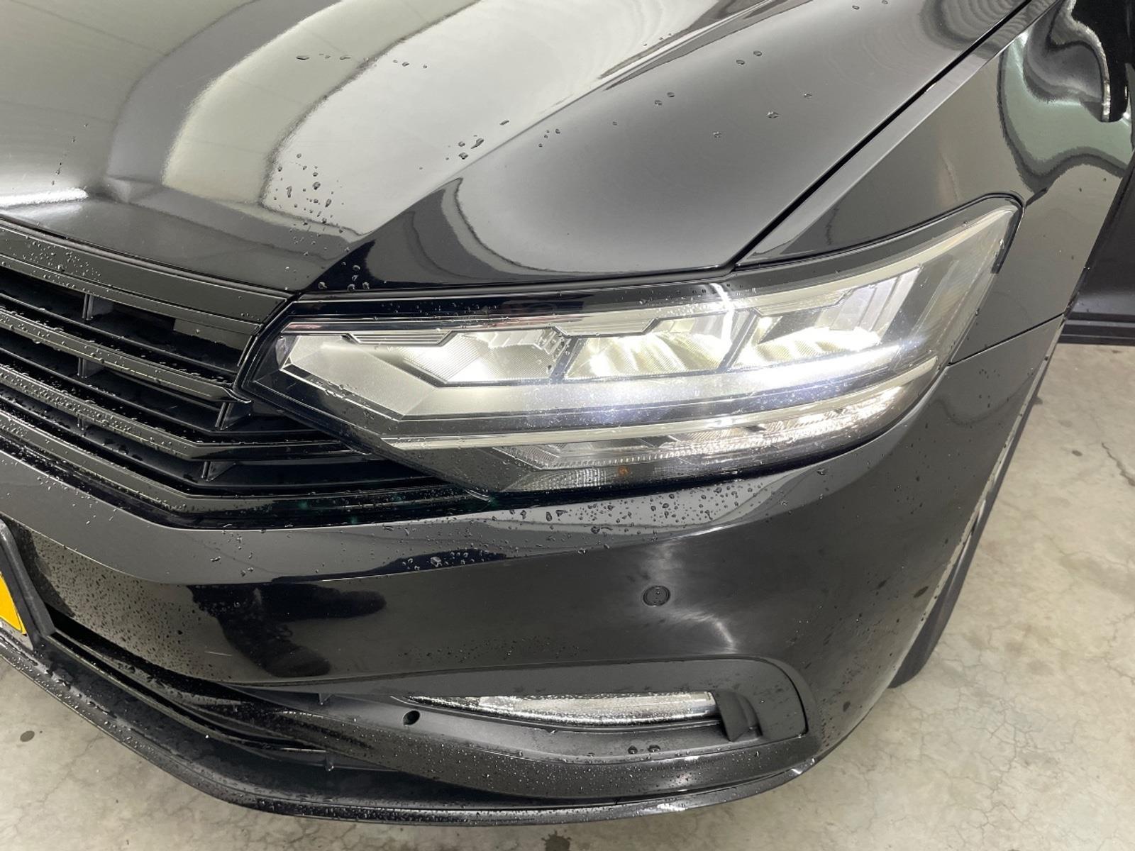 Volkswagen Passat Variant 2.0 TSI R-Line Business + | 2021 | 109,933 km | Automatic | GNS02T | NAP: No rating