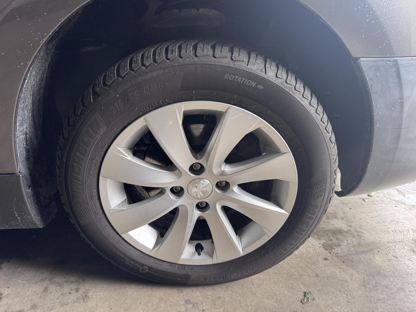 Peugeot | Partner Tepee | 1.2 PureTech Allure | 2018 | 157,004 km | L130FK | No rating