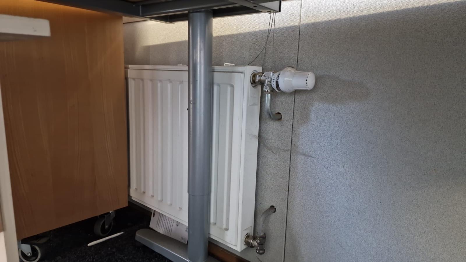 Kantoor Unit met wc 