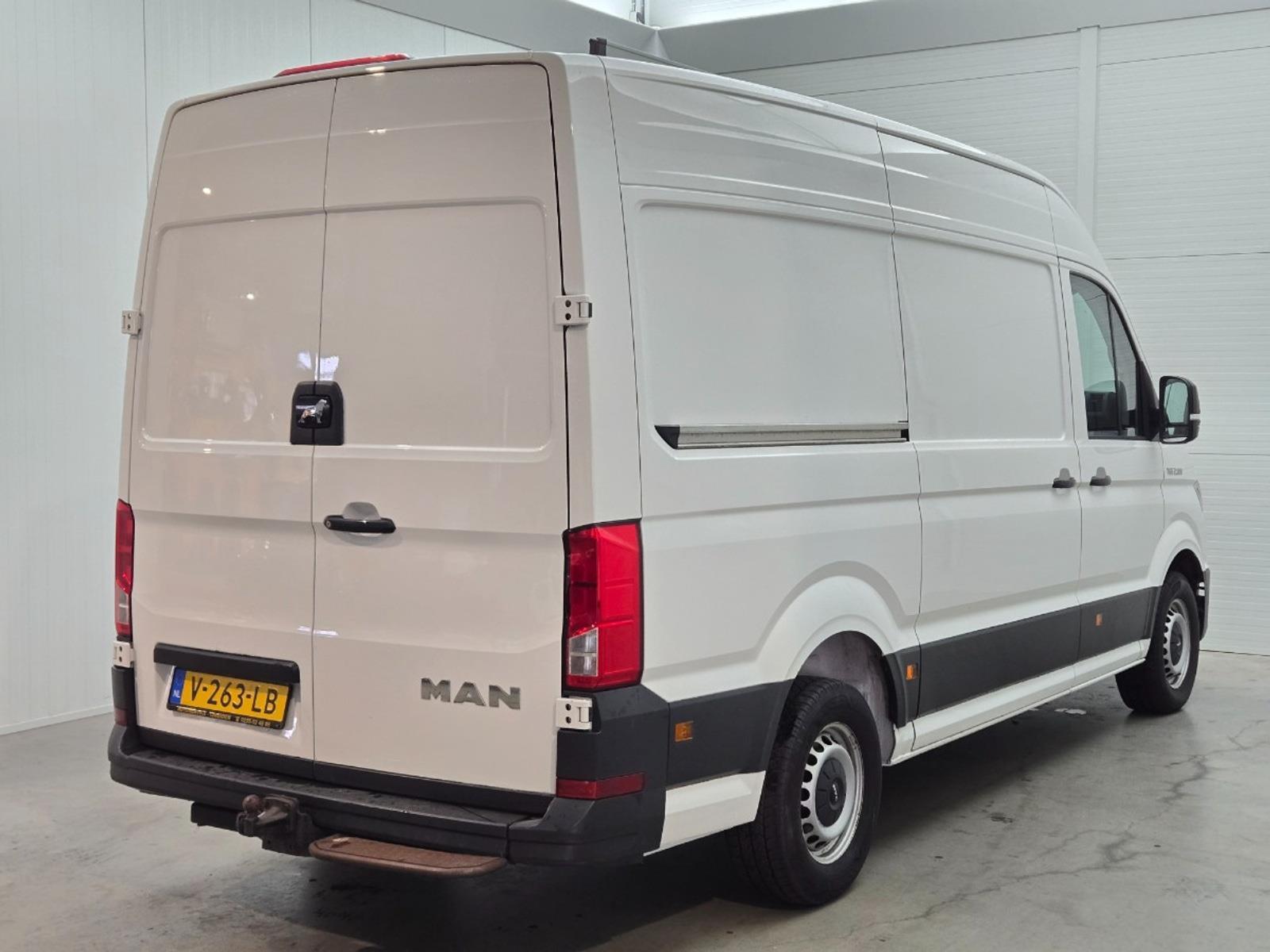 MAN TGE 30 2.0 Standard | 2018 | 221,636 km | V263LB | NAP: Logical