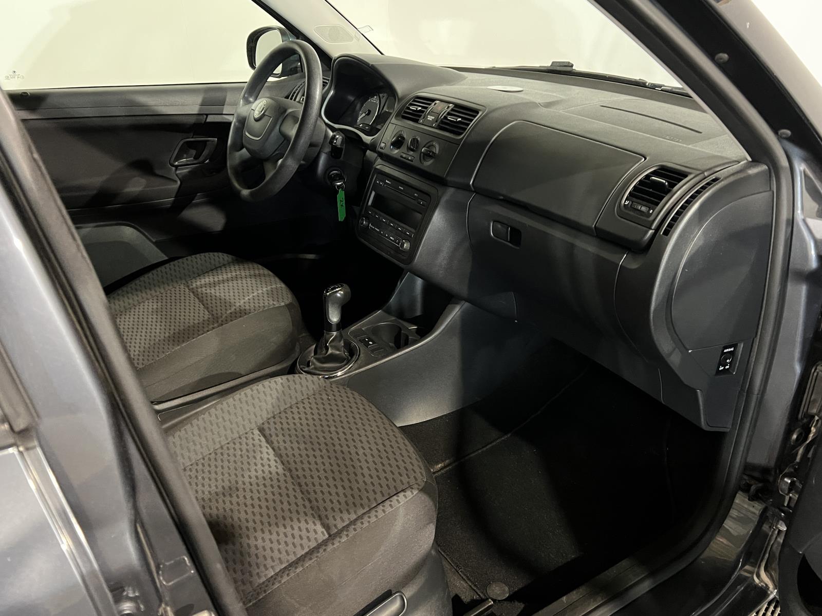 Skoda | Fabia Combi | 1.2 TSI Ambition | 2011 | 125.875 km | 91PJG1 | Logisch