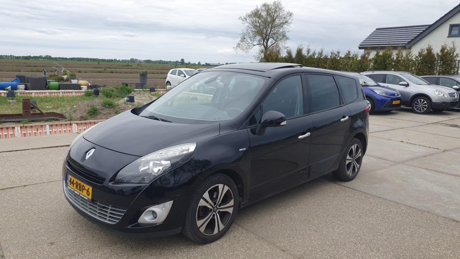 Renault | Grand Scénic | 1.4 TCe Bose | 2011 | 201.957 km | 44RBP6 | Logisch
