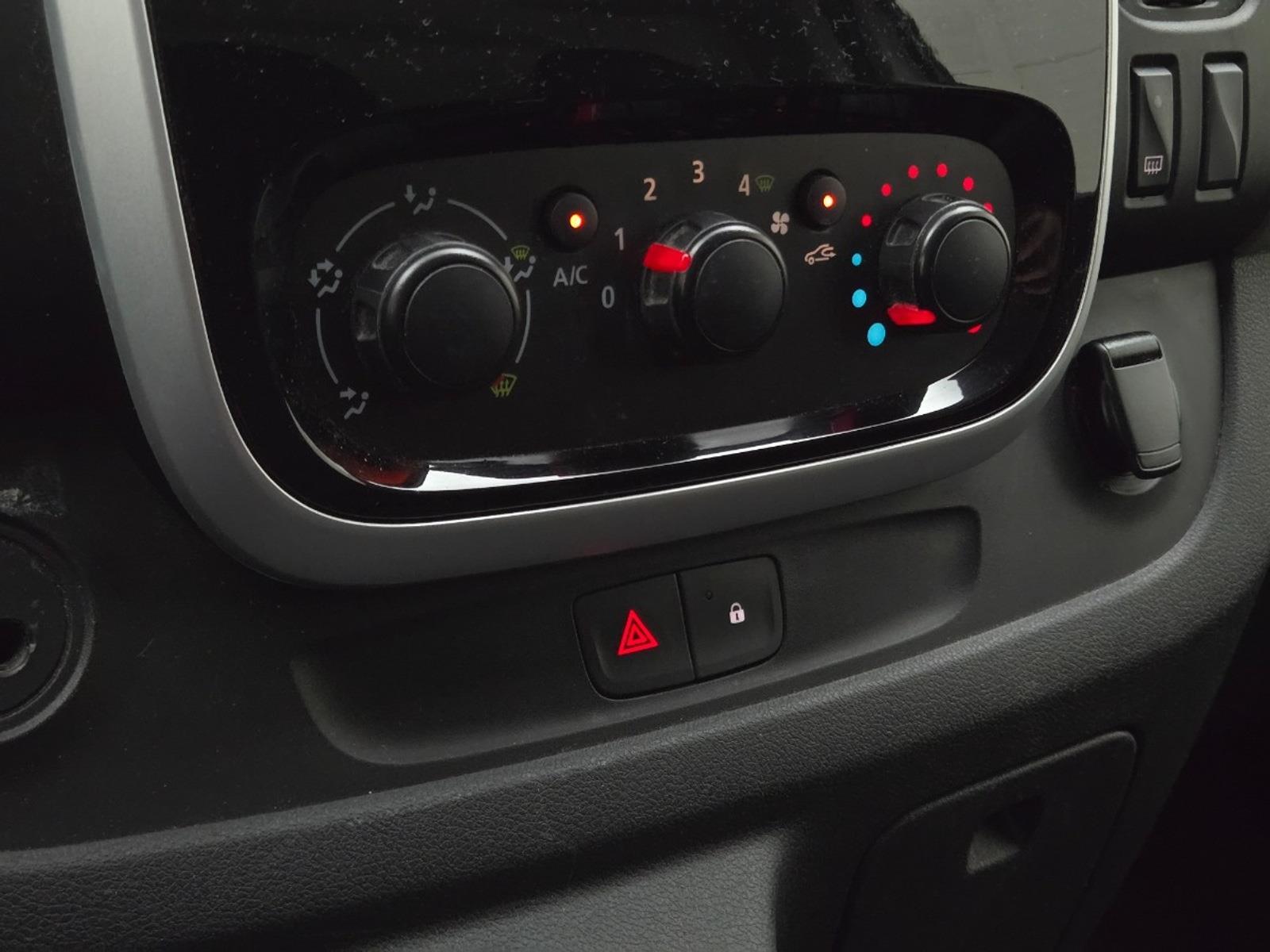 Renault Trafic 1.6 dCi T29 L1H1 Comfort | 2019 | 212.728 km | VBK67V | NAP: Logisch