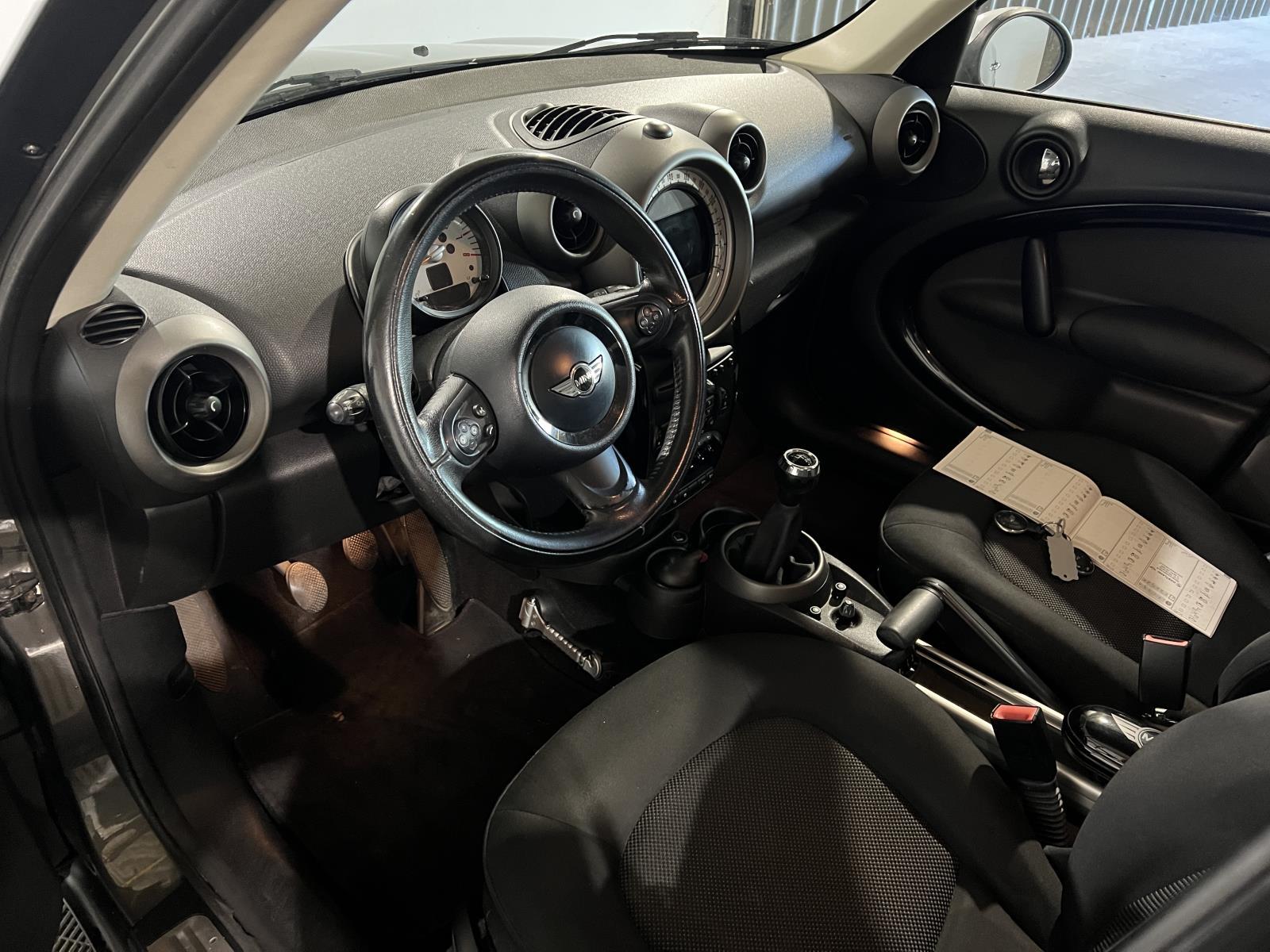 Mini | Countryman | 1.6 Cooper Pepper | 2010 | 205.477 km | 74NJG4 | Logisch