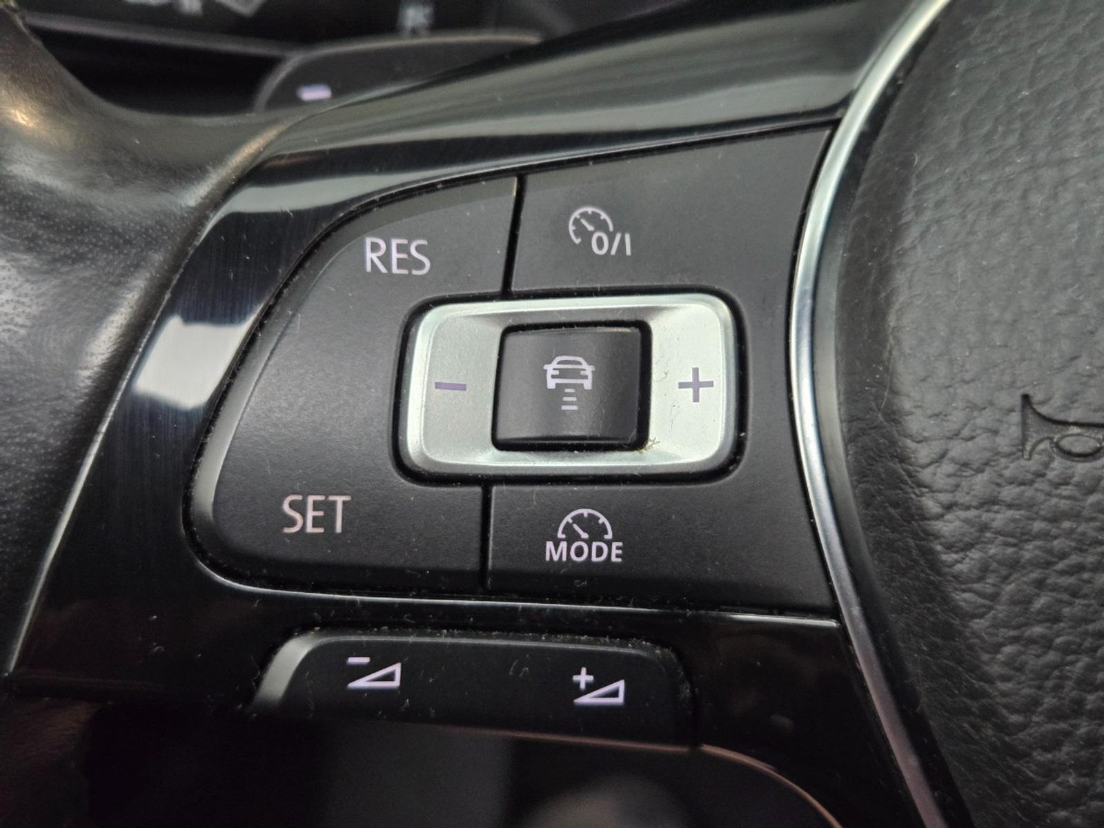 Volkswagen Tiguan 1.4 TSI ACT Highline Business R | 2018 | 200.832 km | Automaat | SZ423K | NAP: Logisch