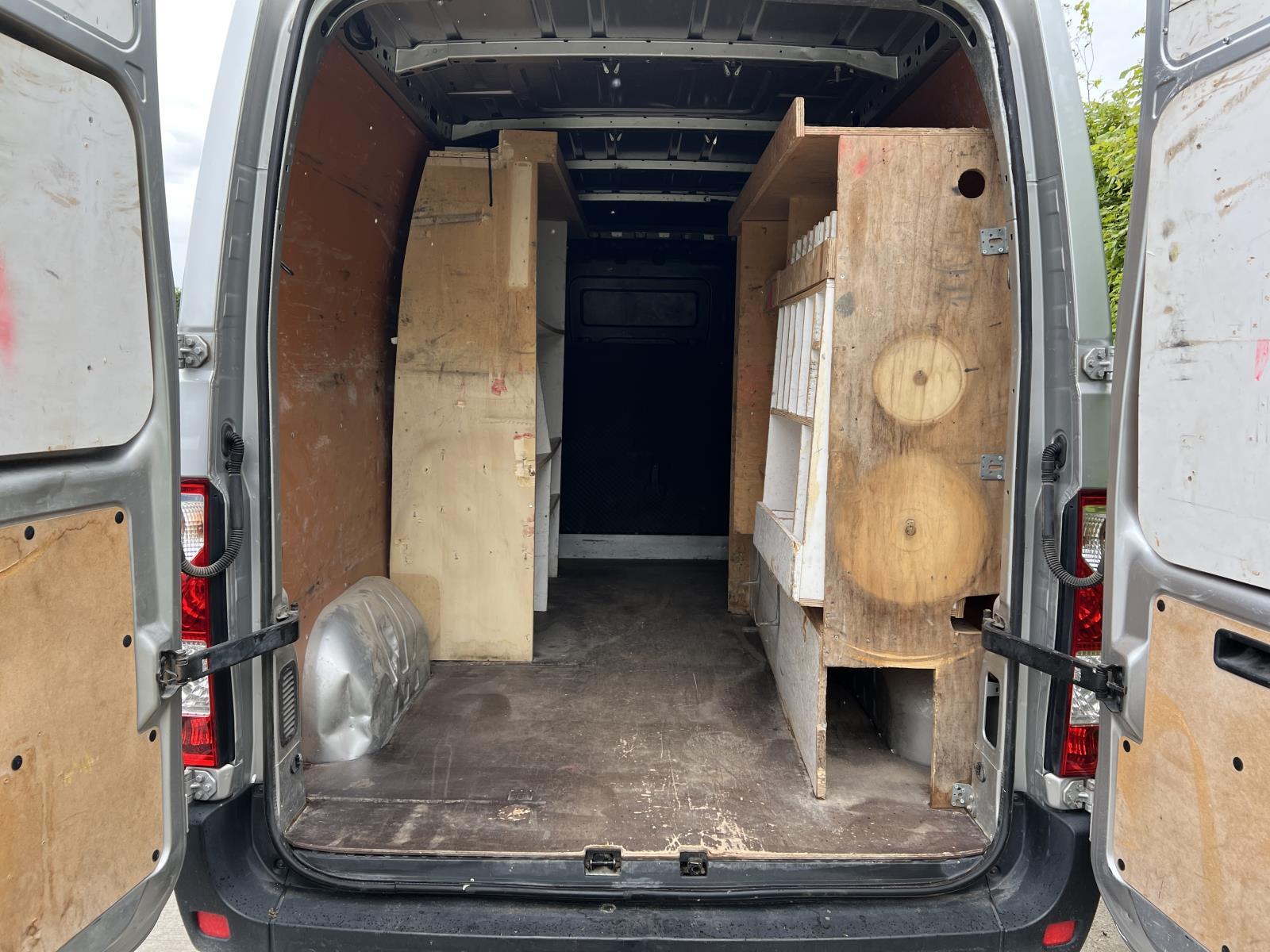 Renault | Master | T33 2.3 dCi L2H2 Energy | 2018 | 142.682 km | V973PL | Logisch