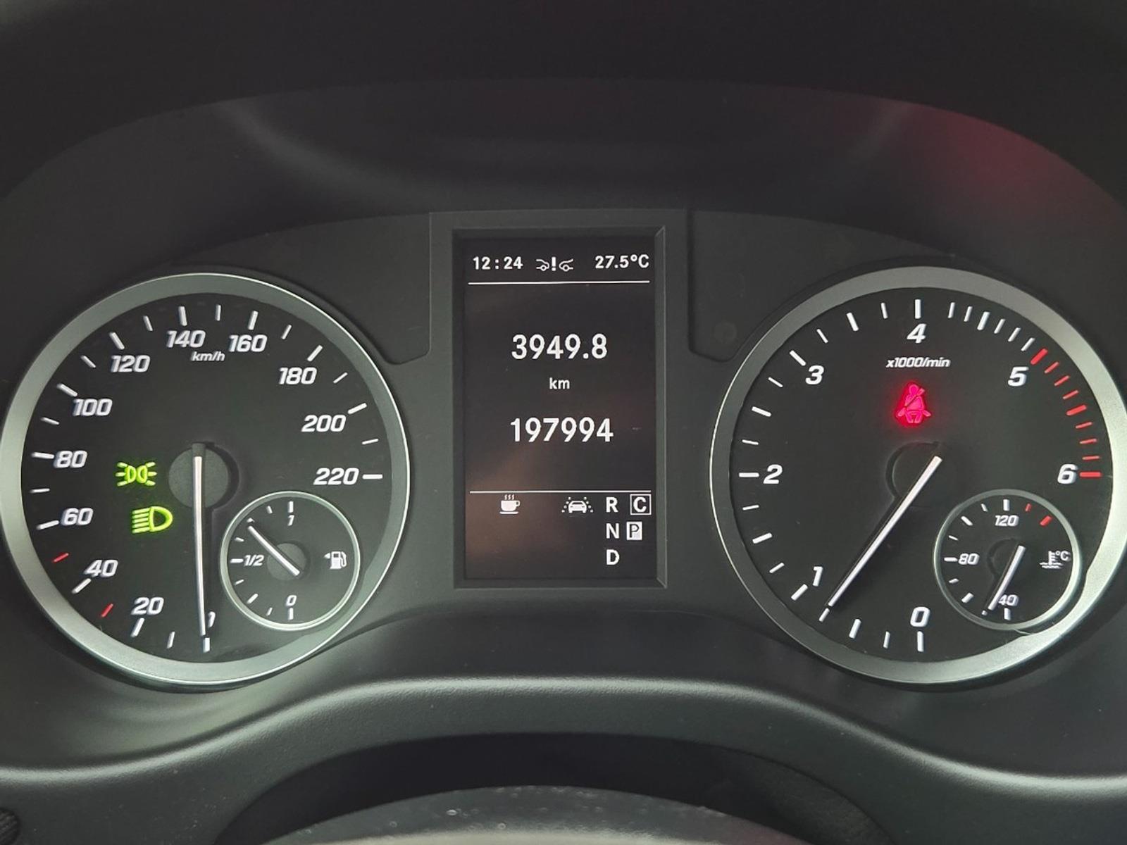 Mercedes-Benz Vito 116 CDI Lang | 2021 | 197.994 km | Automaat | VJN65N | NAP: Logisch