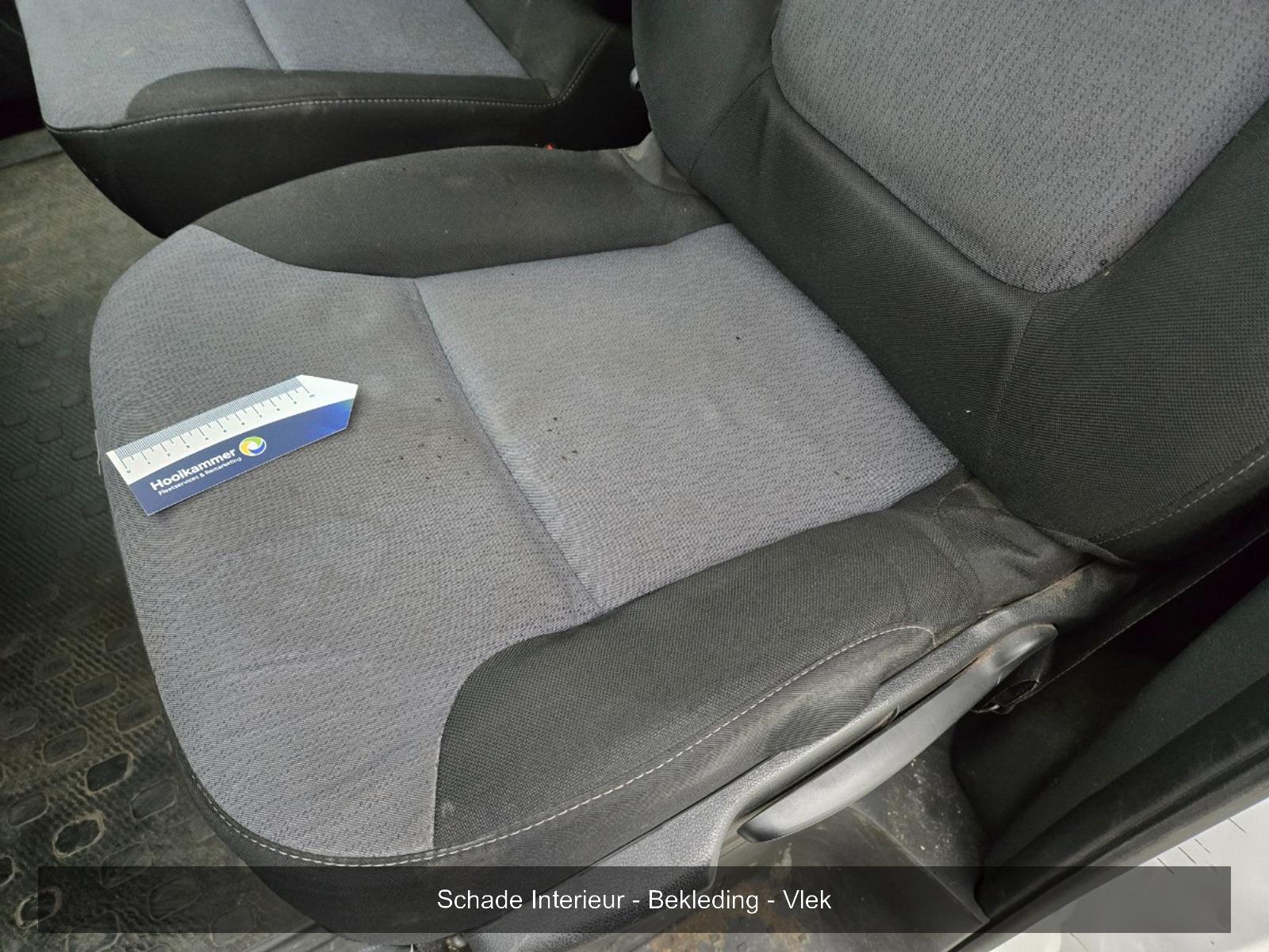 Opel Vivaro 1.6 CDTI L2H1 DC Edition EcoFlex | 2017 | 195,009 km | V303HK | NAP: Makes sense