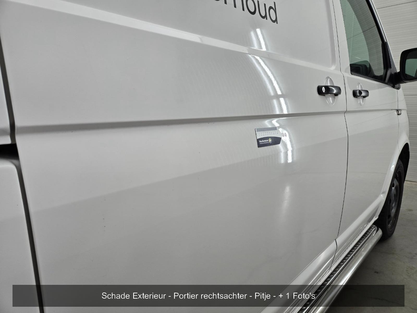 Volkswagen Transporter 2.0 TDI L2H1 Highline | 2019 | 180,159 km | V59FVF | NAP: No rating