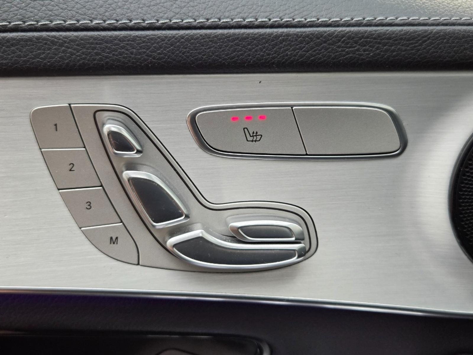 Mercedes-Benz GLC-klasse Coupé 300e 4MATIC Business Solution AMG | 2022 | 78.445 km | Automaat | P821KR | NAP: Logisch