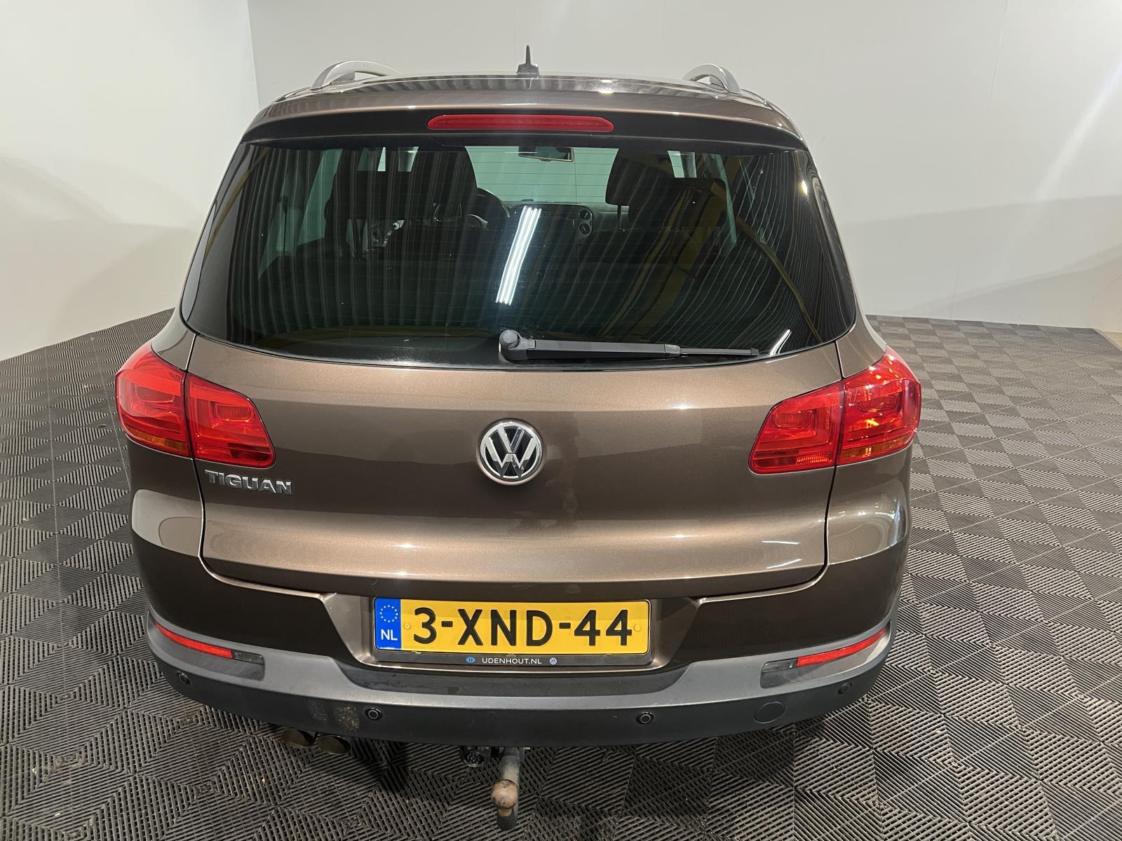 Volkswagen | Tiguan | 1.4 TSI Sport&Style | 2013 | 164,495 km | 3XND44 | No rating