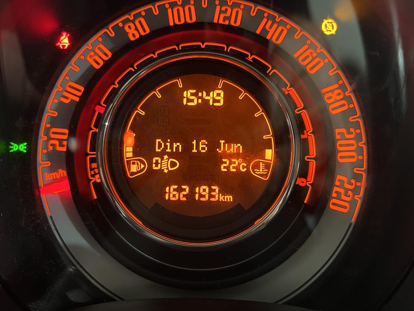 Fiat | Fiat 500 | 0.9 TwinAir Turbo Popstar | 2016 | 162,193 km | JD728D | Logical