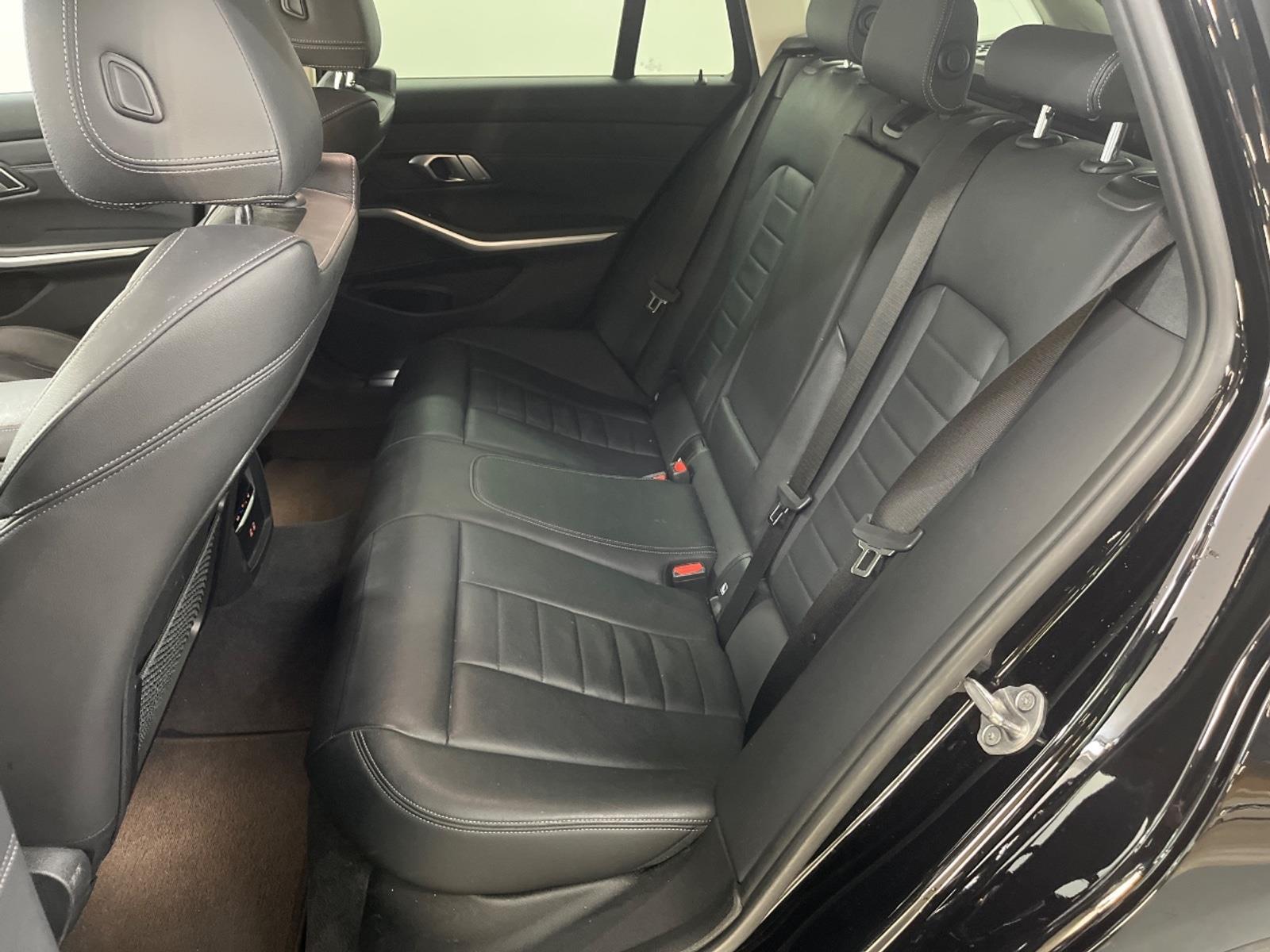 BMW 3-serie Touring 318i Business Edition Plus Stationwagen | 2022 | 113.415 km | Automaat | P820VB | NAP: Logisch