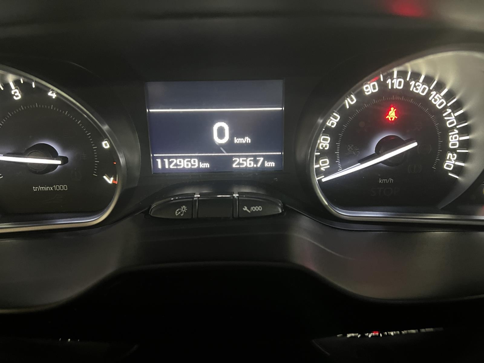 Peugeot | 208 | 1.2 PureTech GT-line | 2017 | 112,969 km | RH701X | Logical