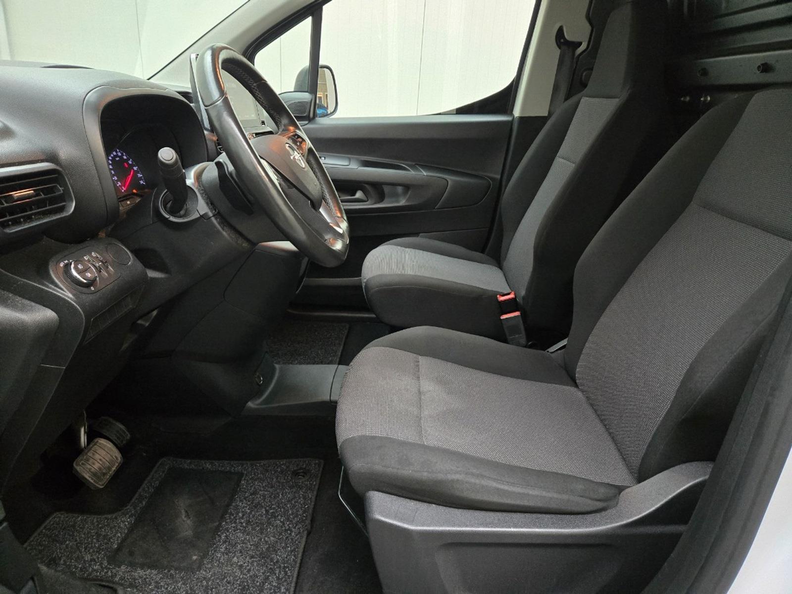 Opel Combo 1.5D L2H1 Standaard | 2022 | 223.655 km | Automaat | VRZ59L | NAP: Logisch