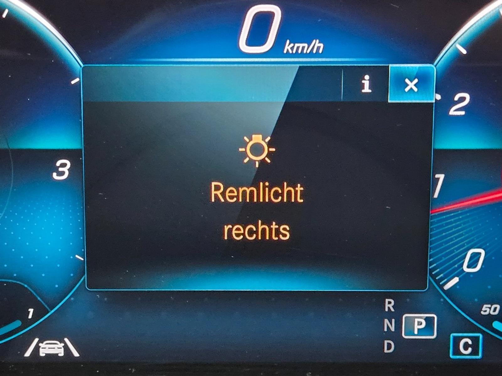 Mercedes-Benz A-klasse 200 Business Solution AMG | 2018 | 162.397 km | Automaat | TV930L | NAP: Logisch