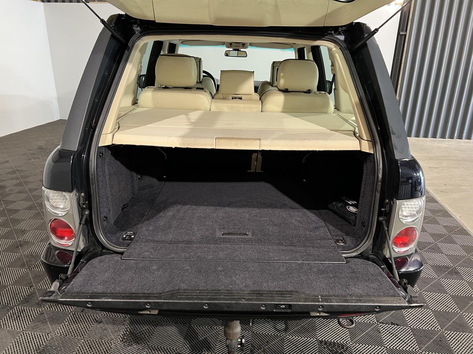 Land Rover | Range Rover | 3.6 TDV8 SE | 2006 | 281.664 km | 54XFKP | Geen oordeel