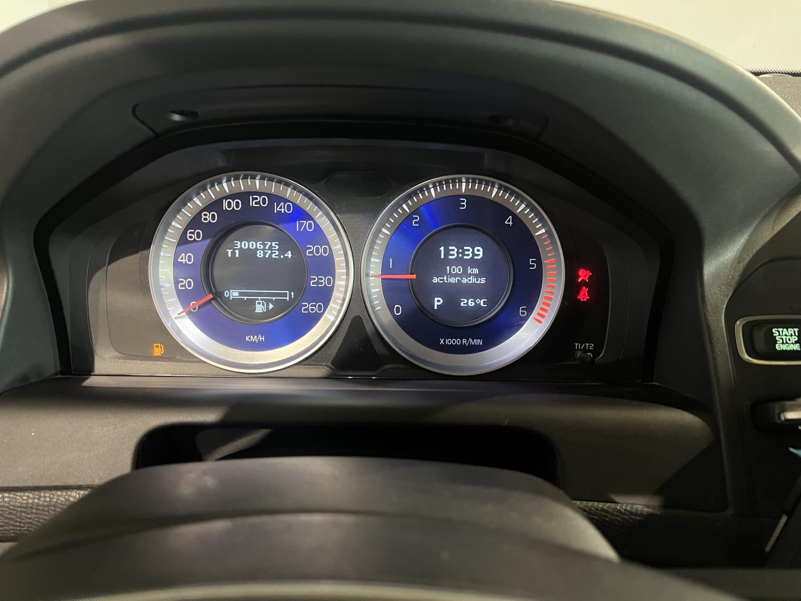 Volvo | XC60 | 2.4 D5 AWD Summum Automatic | 2012 | 300,675 km | GZ307G | No rating