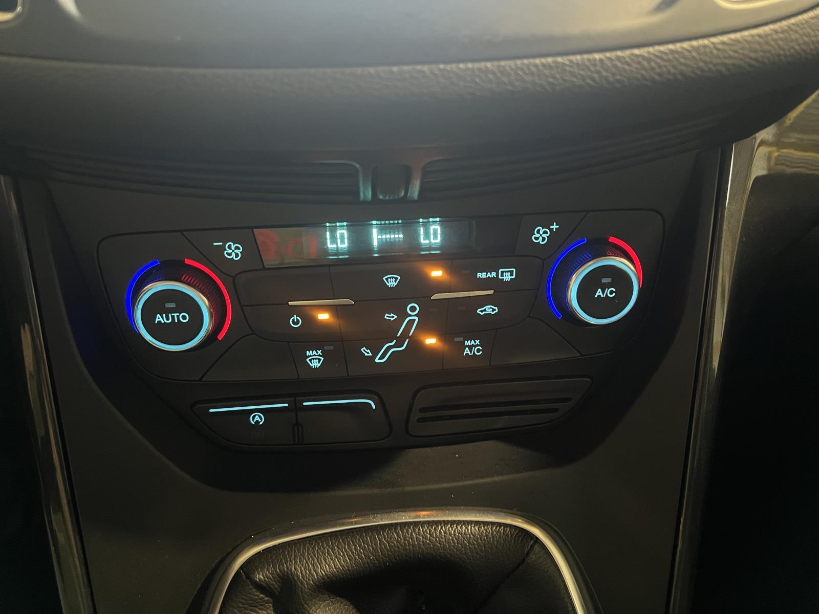 Ford | C-Max | 1.0 Ambiente | 2017 | 162,741 km | TN377J | No rating