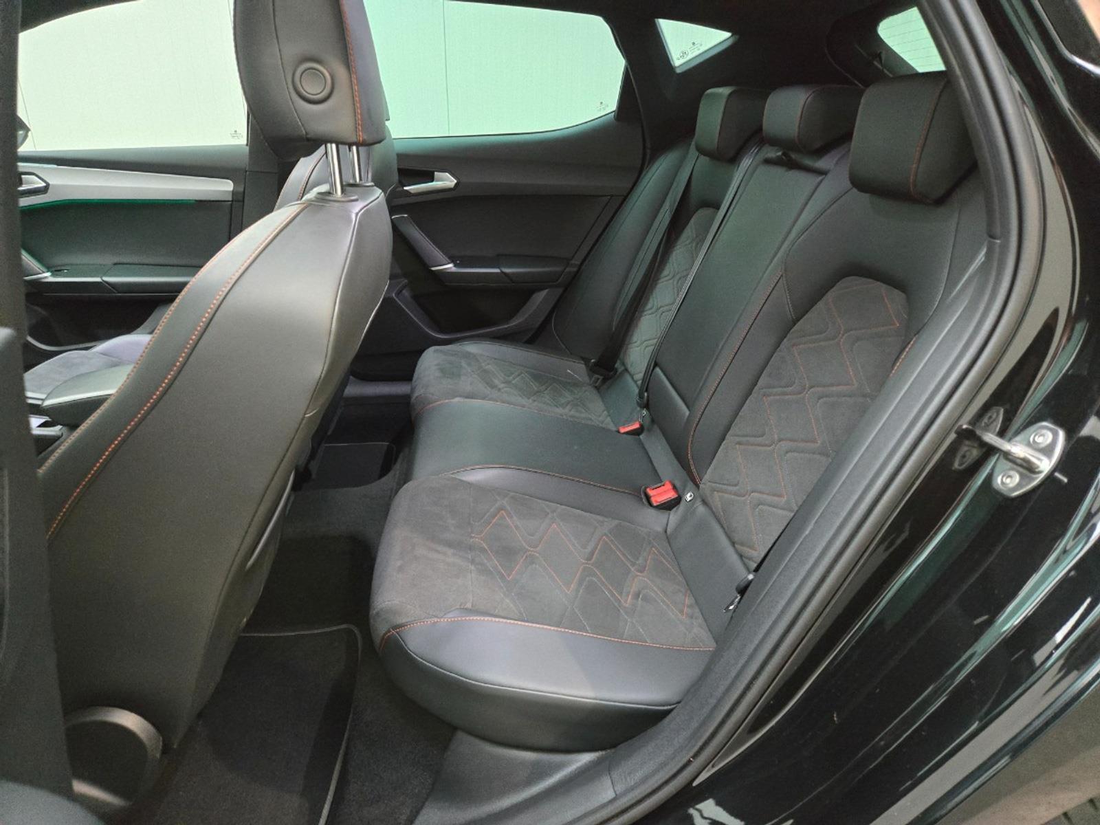 SEAT Leon 1.4 TSI eHybrid PHEV FR Business Intense | 2021 | 95.458 km | Automaat | HJX67R | NAP: Geen oordeel
