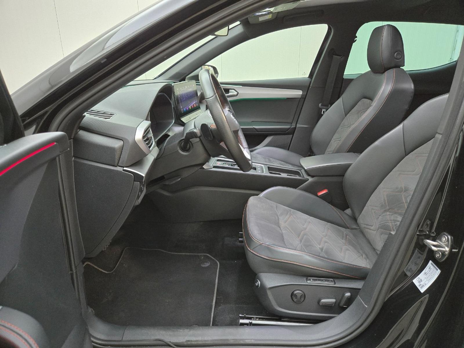 SEAT Leon 1.4 TSI eHybrid PHEV FR Business Intense | 2021 | 95.458 km | Automaat | HJX67R | NAP: Geen oordeel