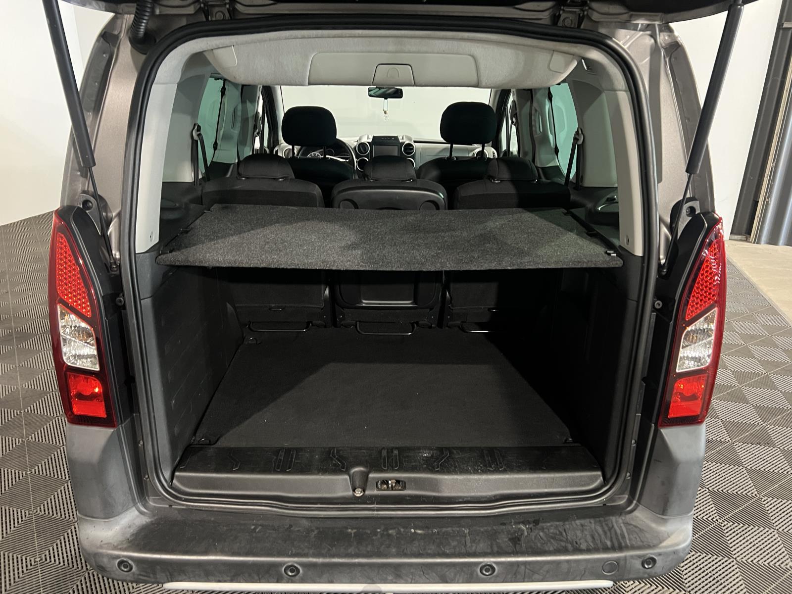 Peugeot | Partner Tepee | 1.2 PureTech Allure | 2018 | 157,004 km | L130FK | No rating