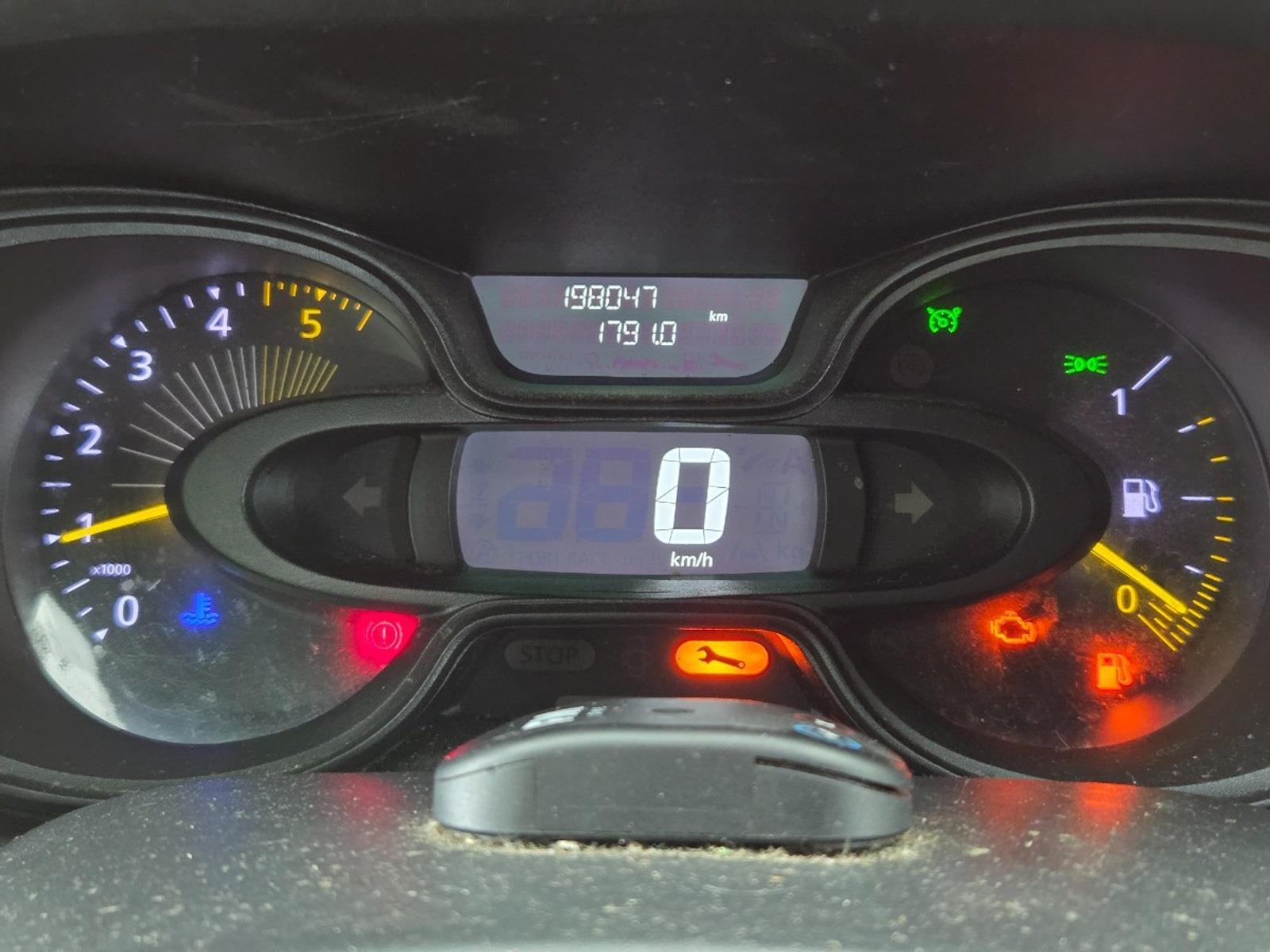 Renault Trafic 1.6 dCi T29 L2H1 DC Générique | 2016 | 198.047 km | VVV80T | NAP: Geen oordeel
