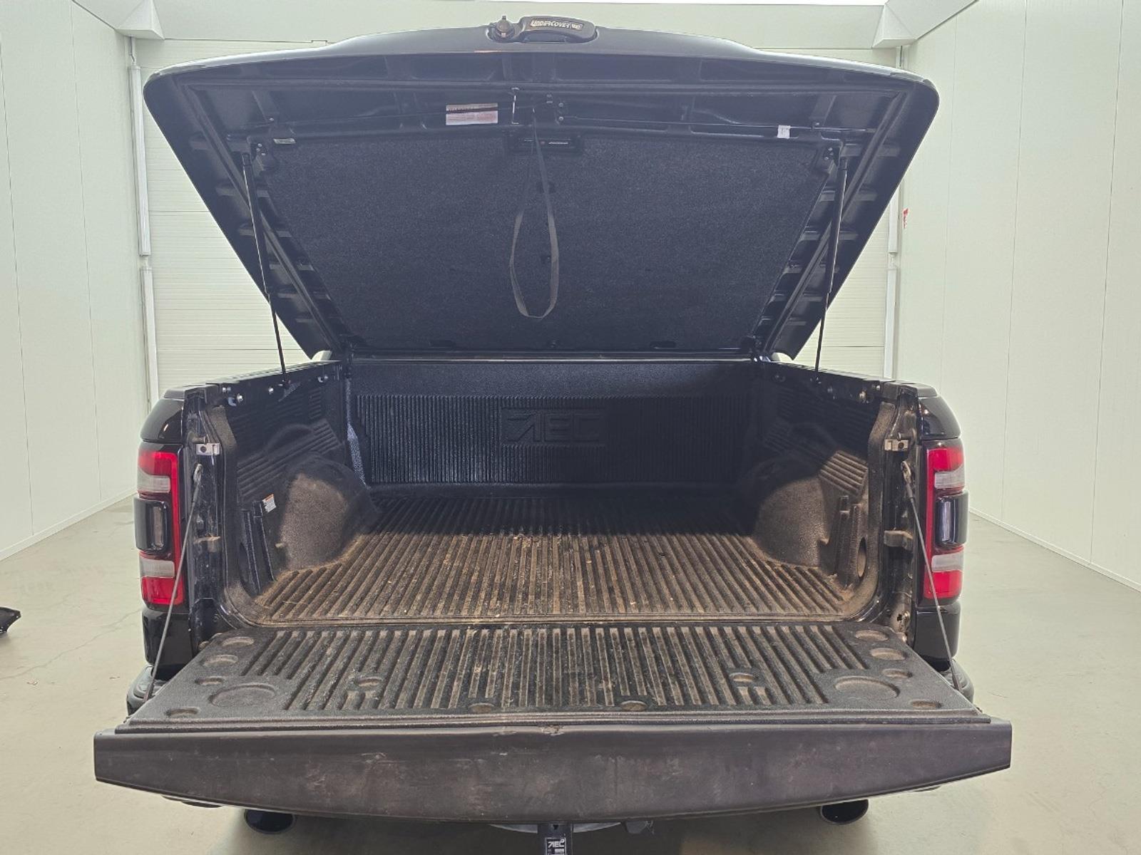 Dodge Ram 1500 5.7 V8 4x4 Crew Cab Laramie | 2023 | 101.057 km | Automaat | VTL35L | NAP: Logisch