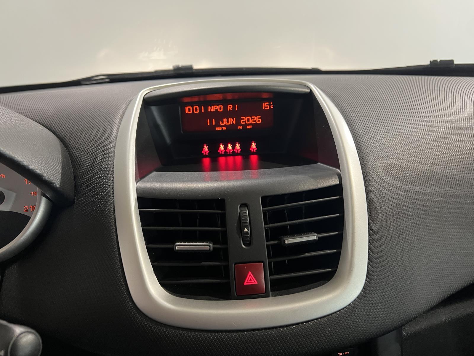 Peugeot | 207 | 1.4 XR | 2010 | 101.805 km | 1KBG52 | Geen oordeel