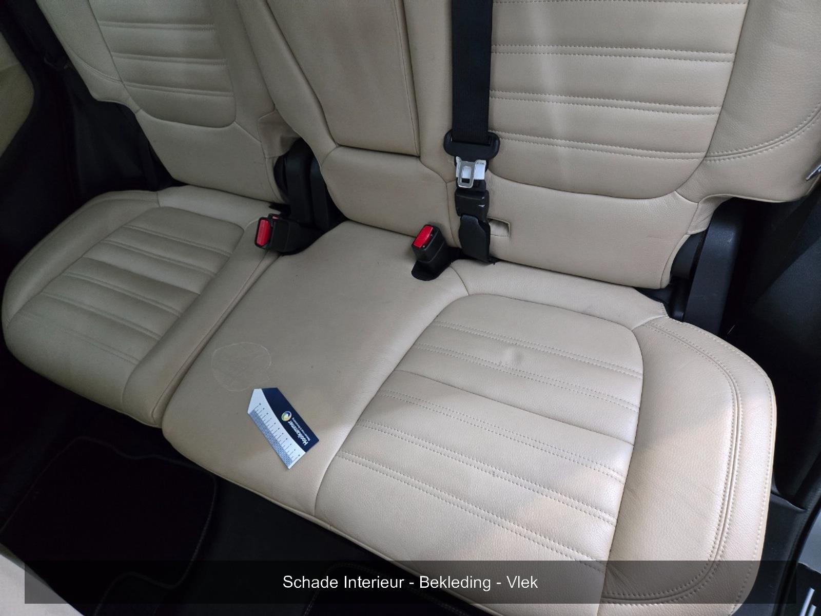 Mitsubishi Outlander 2.4 PHEV Pure | 2019 | 143,793 km | Automatic | XG633V | NAP: Reasonable