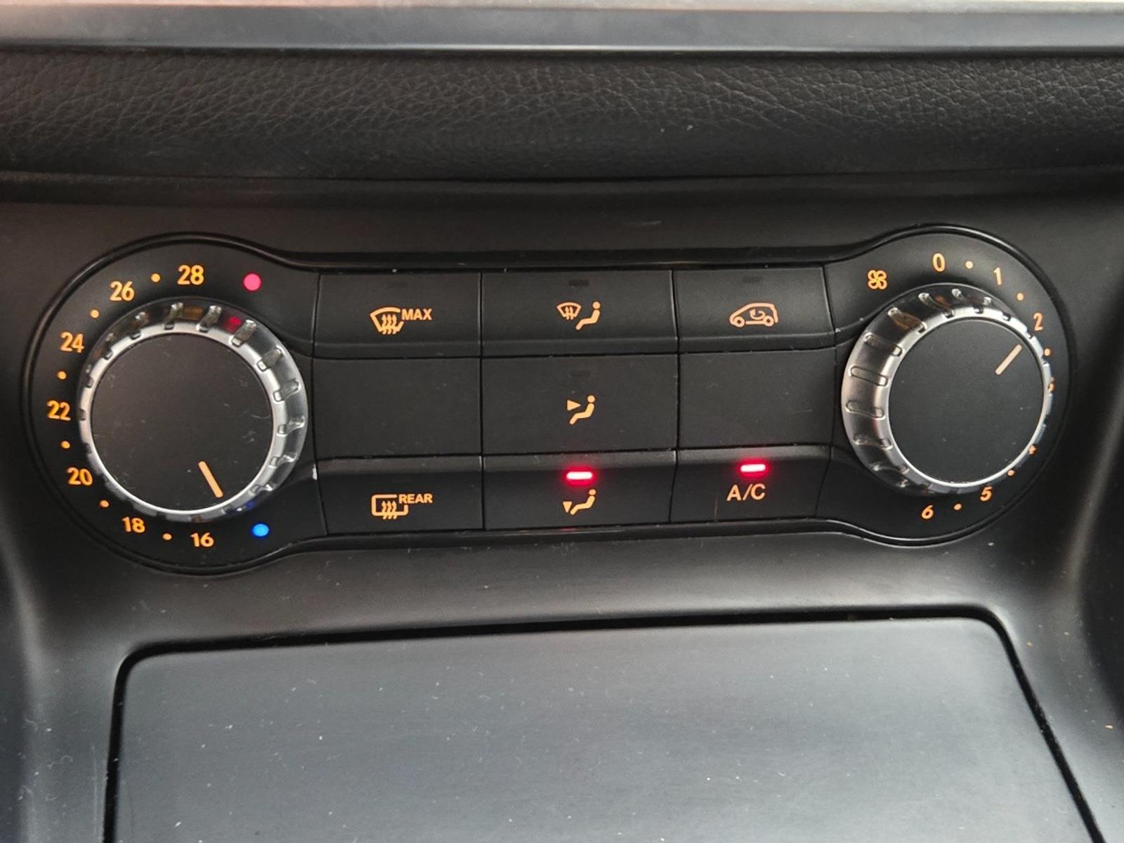 Mercedes-Benz CLA-Class 180 CDI Lease Edition | 2015 | 359,647 km | Automatic | 7ZRJ85 | NAP: Makes sense