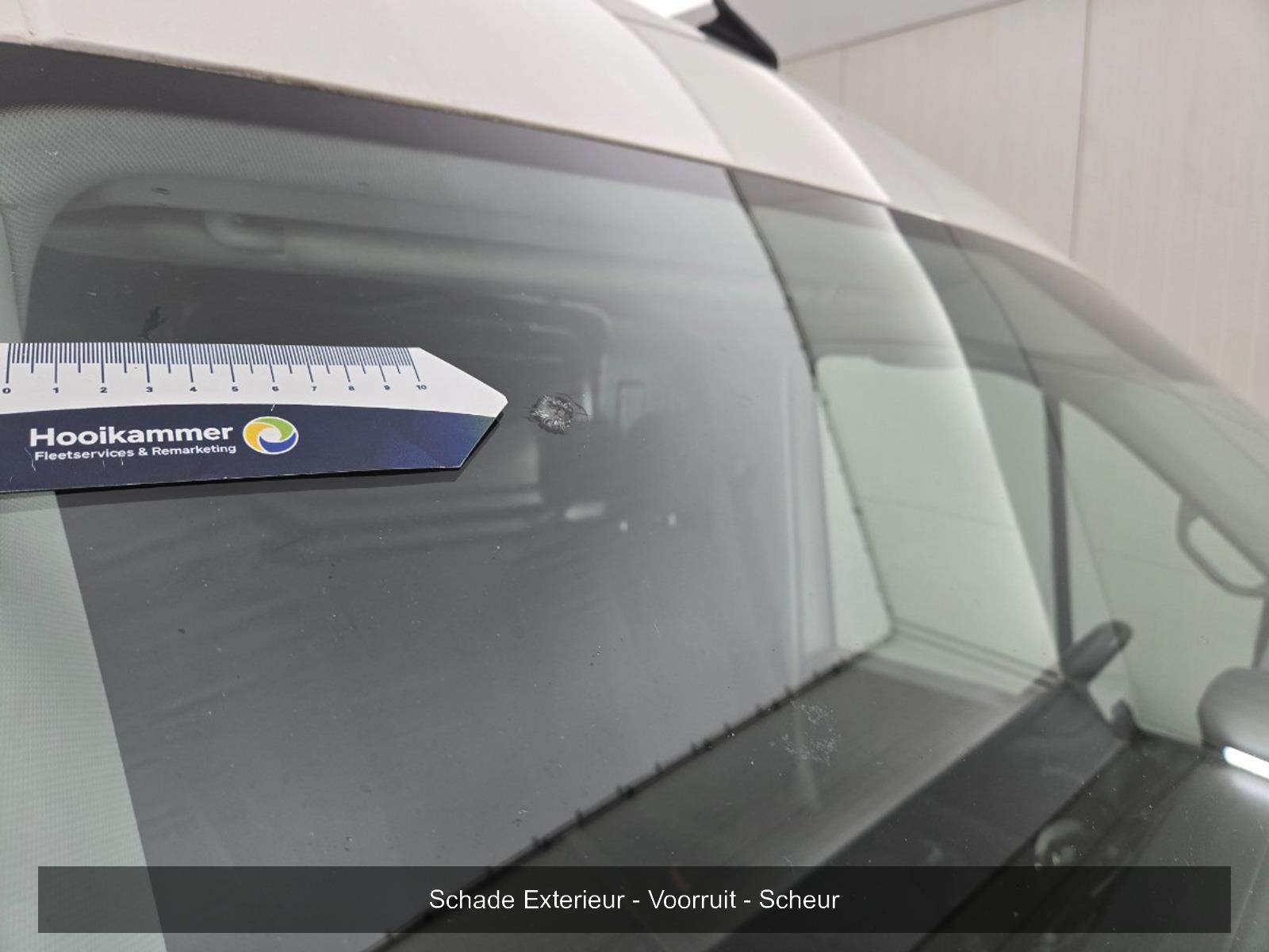 MAN TGE 30 2.0 Standard | 2018 | 221,636 km | V263LB | NAP: Logical