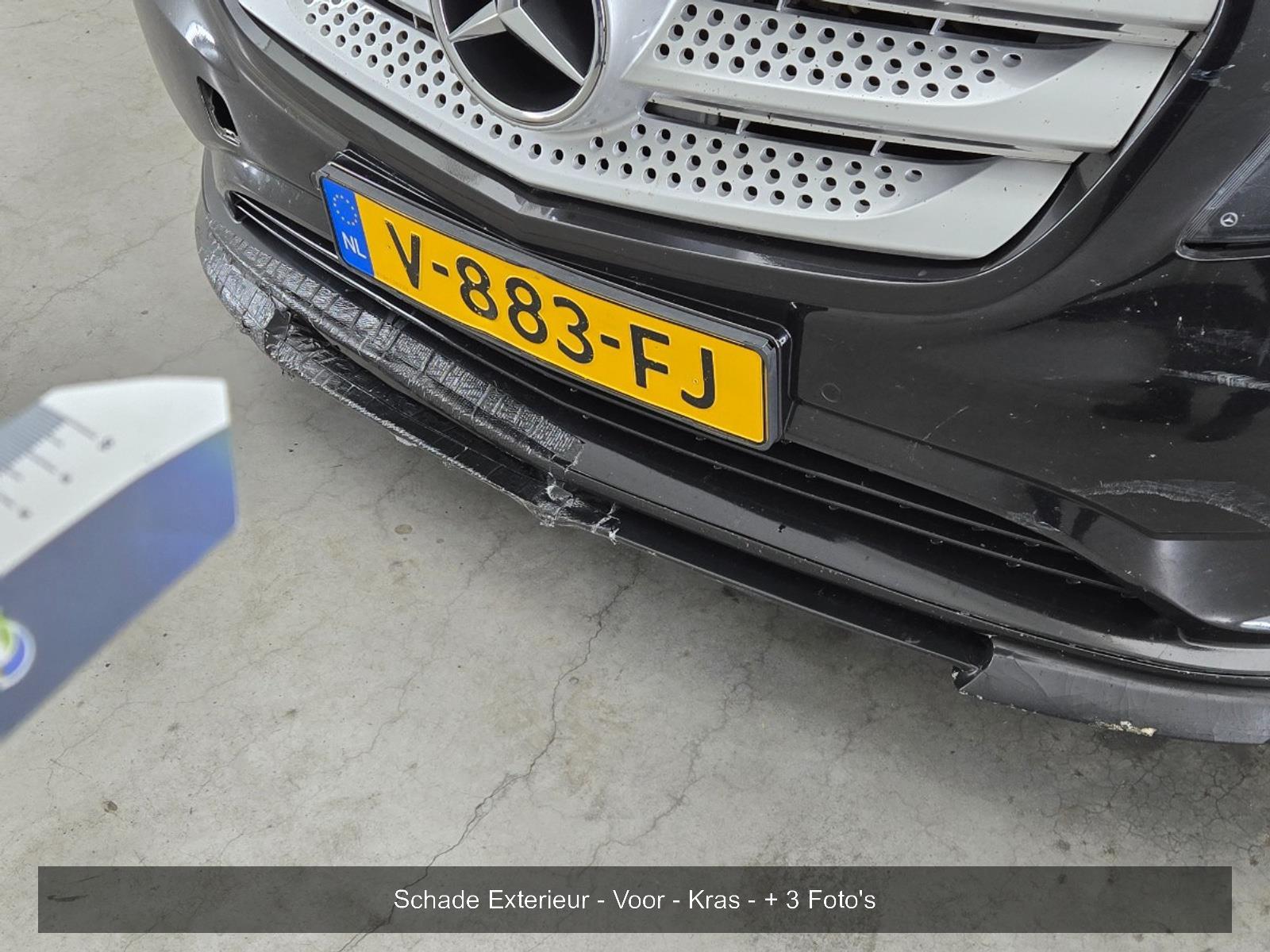 Mercedes-Benz Vito 116 CDI Extra Lang DC Comfort | 2017 | 244.629 km | Automaat | V883FJ | NAP: Logisch