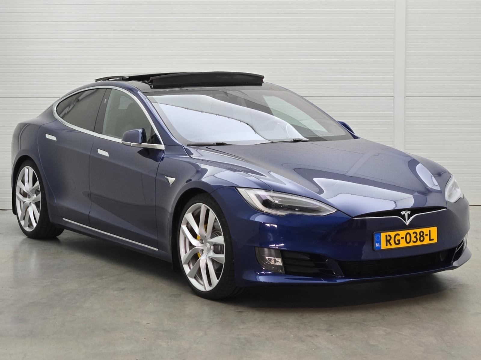 Tesla Model S 75D Base | 2017 | 152,011 km | Automatic | RG038L | NAP: Makes sense